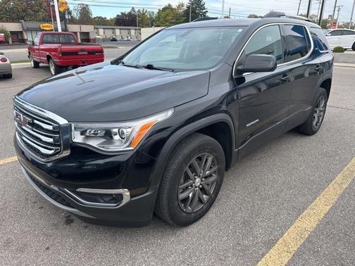 2017 GMC Acadia SLT-1