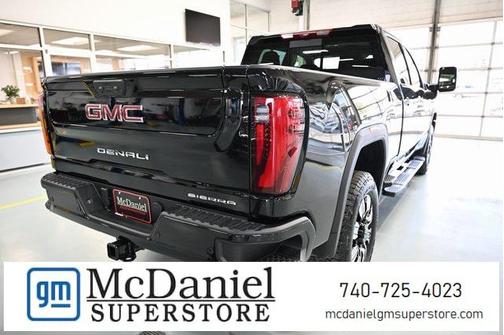 2025 GMC Sierra 2500 Denali