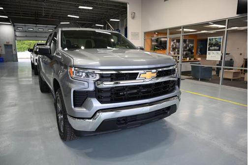 Sterling Gray Metallic 2026 Chevrolet Silverado 1500 LT