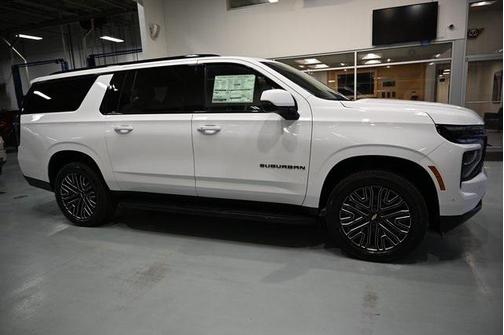 2026 Chevrolet Suburban RST