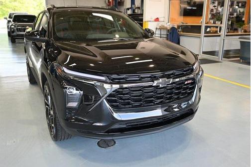 2025 Chevrolet Trax FWD 2RS
