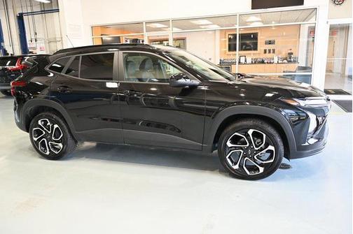 2025 Chevrolet Trax FWD 2RS