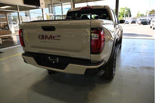 Coastal Dune 2026 GMC Canyon Elevation