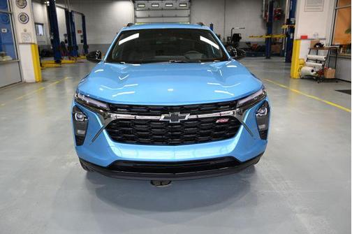 Marina Blue Metallic 2026 Chevrolet Trax FWD 2RS