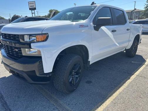 2020 Chevrolet Silverado 1500 Custom Trail Boss