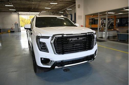 2026 GMC Yukon XL 4WD Elevation