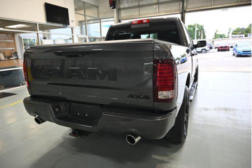 Granite Crystal Metallic Clearcoat 2017 RAM 1500 Night Crew Cab 4x4 5'7' Box