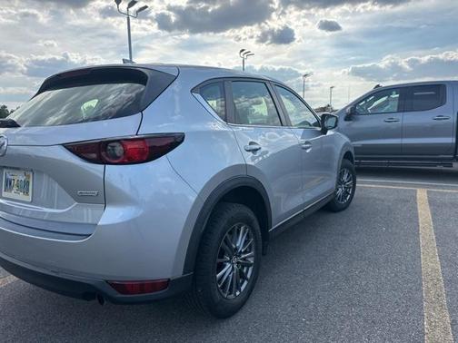 2017 Mazda CX-5 Sport