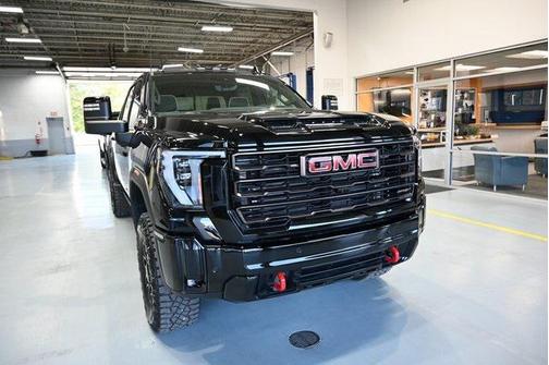 2026 GMC Sierra 2500 AT4