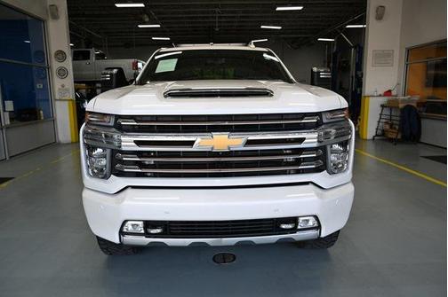2022 Chevrolet Silverado 2500 High Country