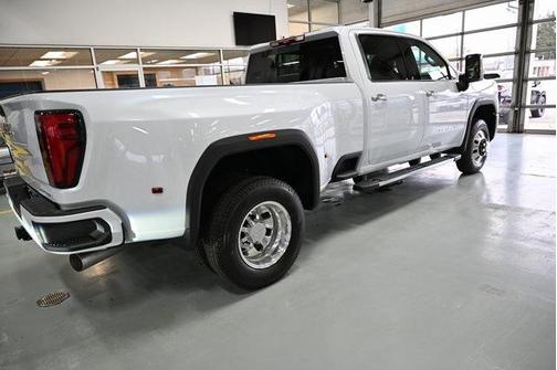 2026 GMC Sierra 3500 Denali