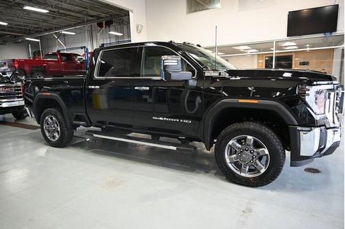 2026 GMC Sierra 2500 SLT