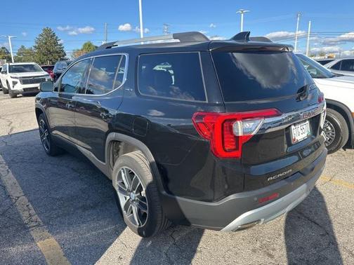 2021 GMC Acadia FWD SLT