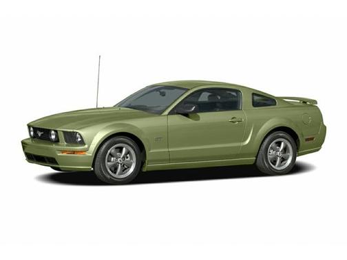 Maroon 2005 Ford Mustang GT