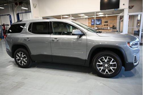 2023 GMC Acadia FWD SLE