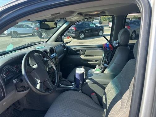 2004 GMC Envoy XUV SLE