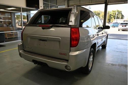 2004 GMC Envoy XUV SLE