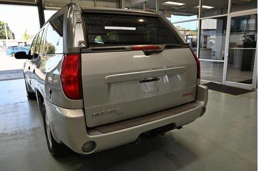 2004 GMC Envoy XUV SLE