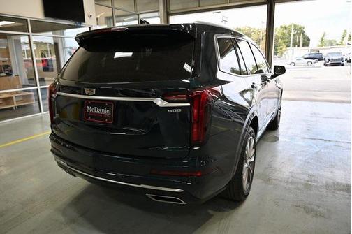 2025 Cadillac XT6 Premium Luxury AWD