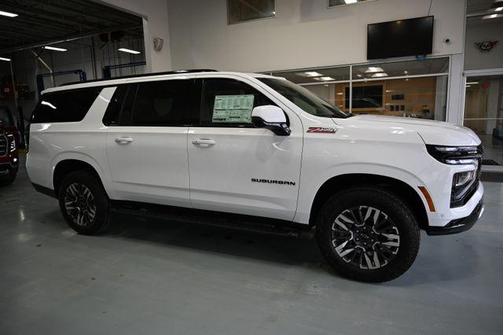 2026 Chevrolet Suburban Z71, 4WD