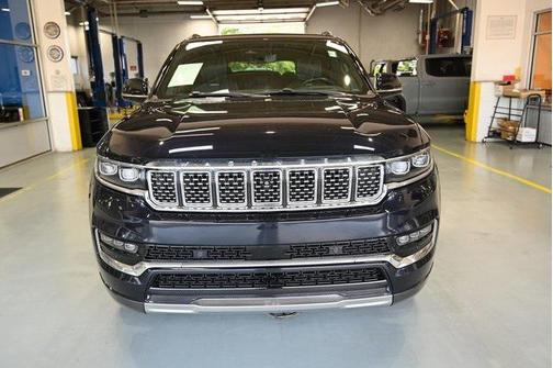 2022 Jeep Grand Wagoneer Series II 4x4