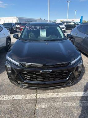 Mosaic Black Metallic 2026 Chevrolet Trax FWD ACTIV