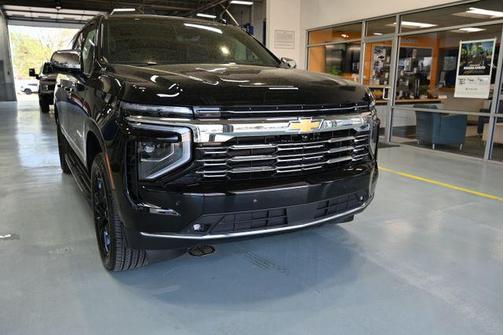 Black 2026 Chevrolet Suburban Premier