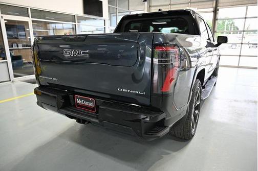 2025 GMC Sierra EV Max Range Denali