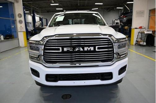 2023 RAM 2500 Laramie Crew Cab 4x4 6'4' Box