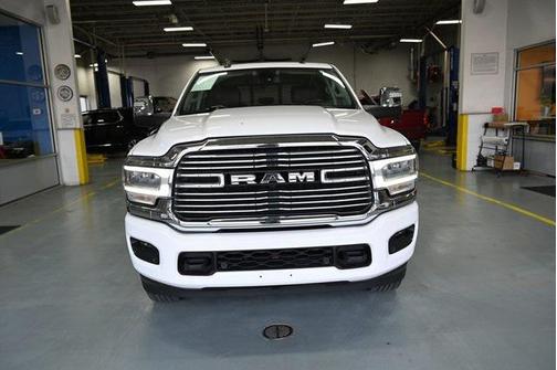 2023 RAM 2500 Laramie Crew Cab 4x4 6'4' Box