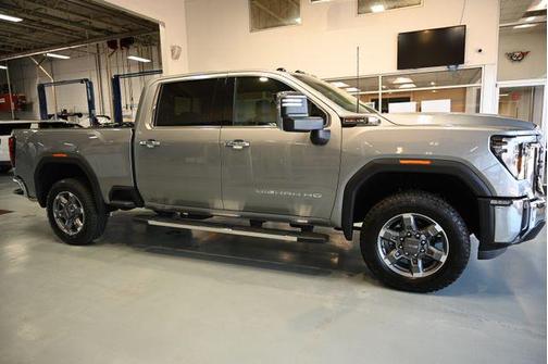Sterling Metallic 2026 GMC Sierra 2500 SLT