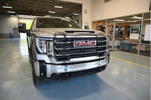 Sterling Metallic 2026 GMC Sierra 2500 SLT