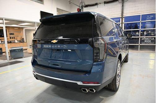 Lakeshore Blue Metallic 2026 Chevrolet Suburban High Country, 4WD