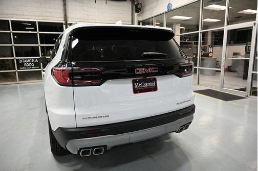 2026 GMC Acadia Elevation FWD