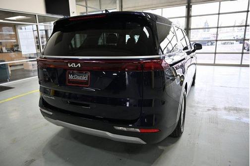 2022 Kia Carnival LXS