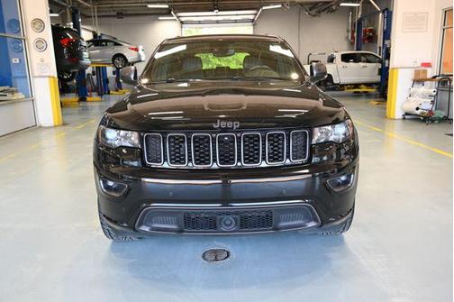 Diamond Black Crystal Pearlcoat 2021 Jeep Grand Cherokee 80th Anniversary 4x4