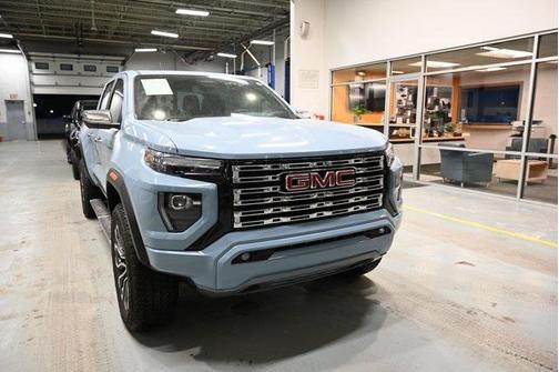 2025 GMC Canyon Denali