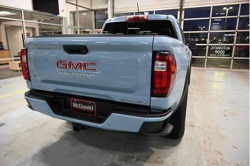 2025 GMC Canyon Denali