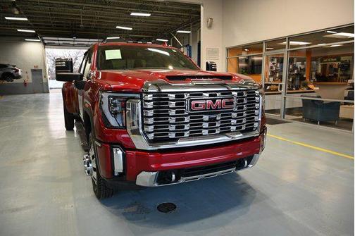 2024 GMC Sierra 3500 Denali