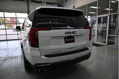 2026 GMC Yukon XL 4WD AT4