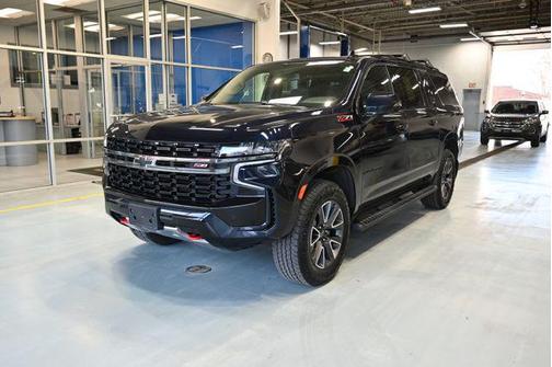 Midnight Blue Metallic 2021 Chevrolet Suburban 4WD Z71