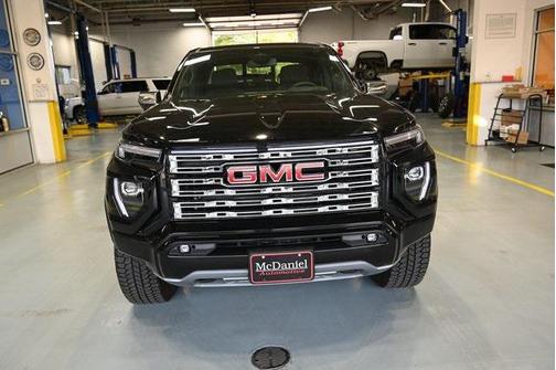 2025 GMC Canyon Denali