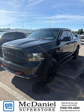 Brilliant Black Crystal Pearlcoat 2018 RAM 1500 Express