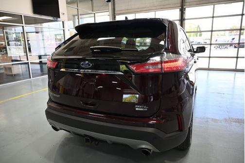 Burgundy Velvet Metallic Tinted Clearcoat 2020 Ford Edge SEL