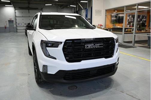 2026 GMC Acadia Elevation FWD