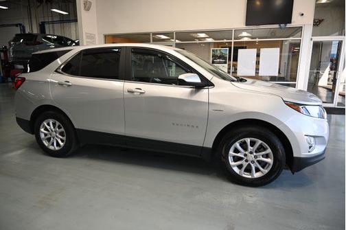 Silver Ice Metallic 2021 Chevrolet Equinox 1LT