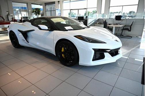 2025 Chevrolet Corvette E-Ray RWD Convertible 3LZ