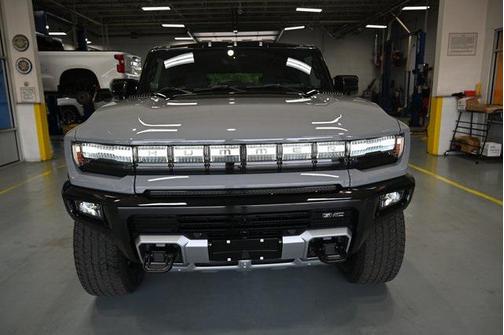 2026 GMC HUMMER EV SUV 2X
