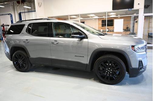2023 GMC Acadia FWD SLT