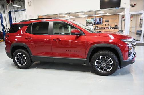 Radiant Red Tintcoat 2026 Chevrolet Equinox FWD ACTIV